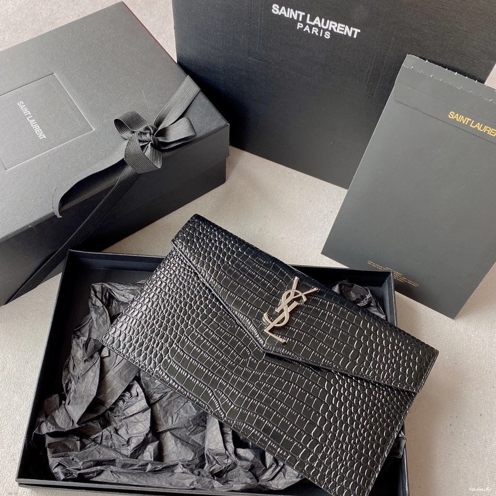 YSL UPTOWN POUCH 0709